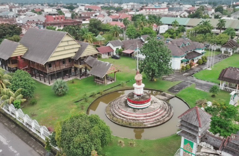 Istana Kedatuan Luwu