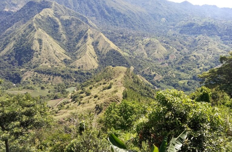 Pesona Gunung Nona ikon Alam Enrekang