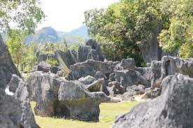 Taman Arkeologi Leang-Leang