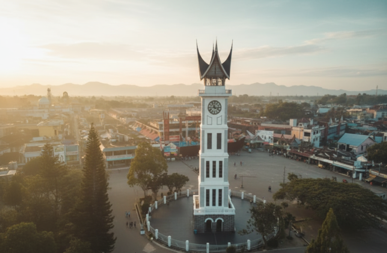 Kemegahan Landmark Jam Gadang Bukittinggi