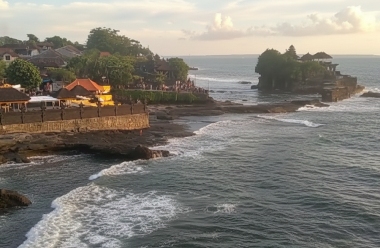 Tanah Lot : Simfoni Keagungan Antara Karang dan Langit